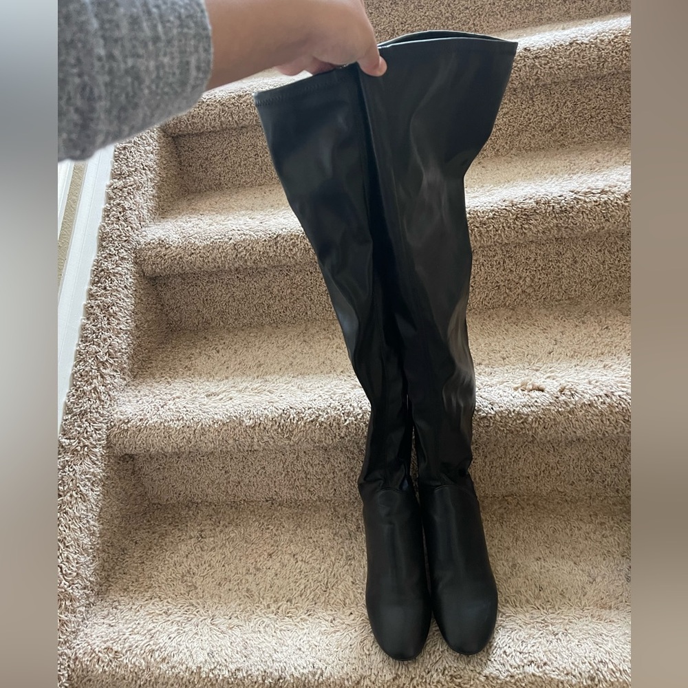 Zara black thigh high boots size 36 (US 6)